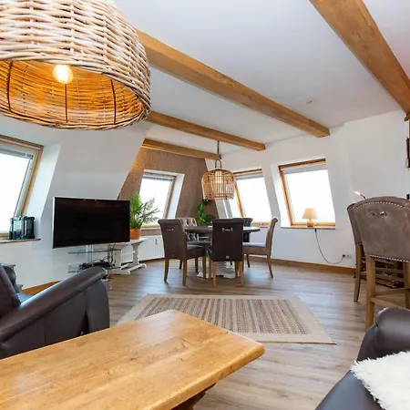 Apartment Trafalgar 421